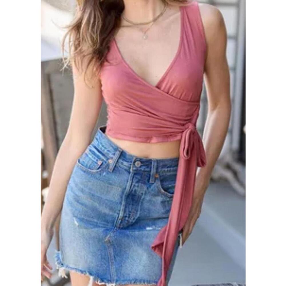 Lulus Wrap Crop Top - Rose